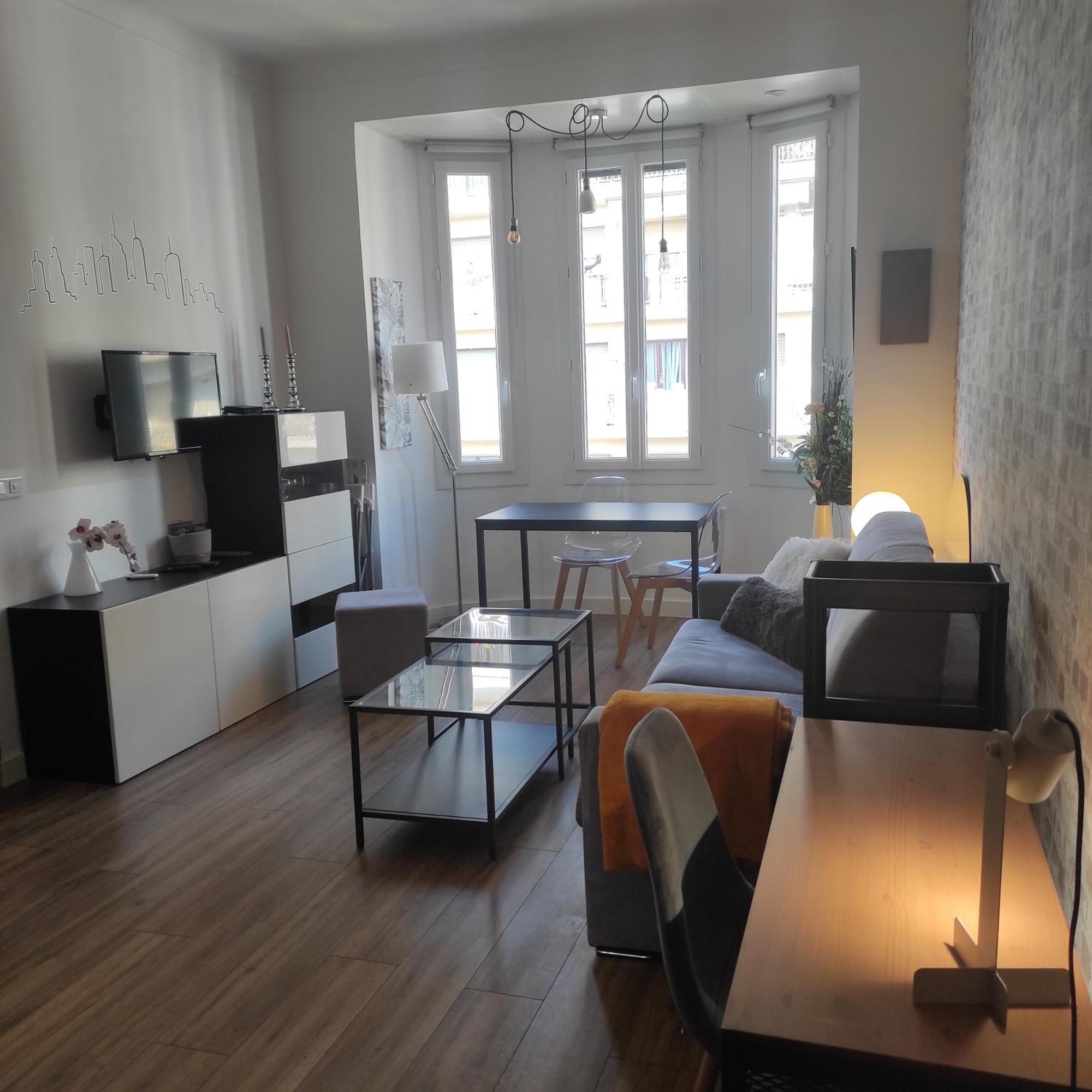 Grand Studio Confortable Au Coeur De 니스 외부 사진